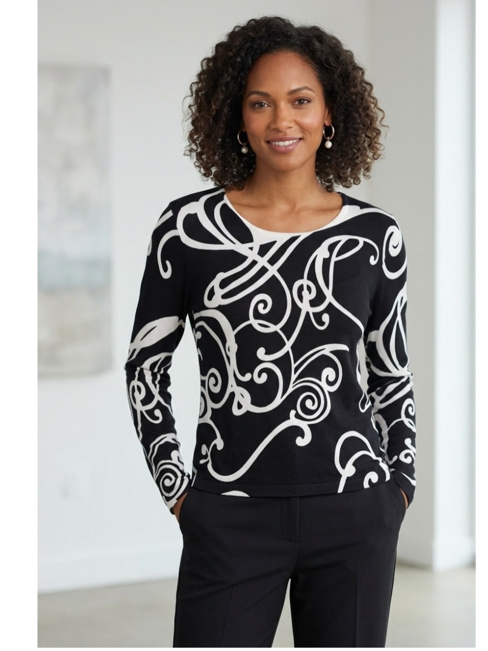 Black & White Swirl Long-Sleeve Women's Top